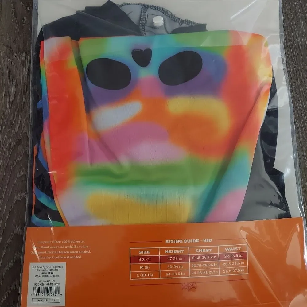 Hyde & EEK! this vibrant